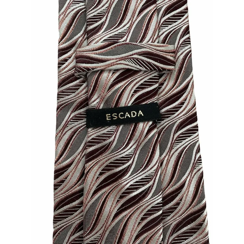 Escada Men's 100% Silk‎ Silver/Pink/Brown 3D Geometric Abstract Tie Italy 3.75